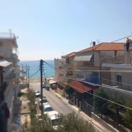 Thalia'S Apartment Near The Beach Nea Kallikrateia Exterior photo